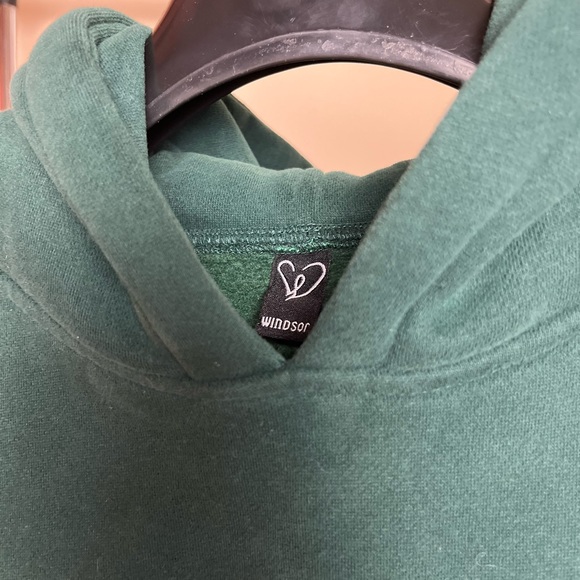 Windsor Bodycon Skater Hooded Dress - Picture 4 of 4